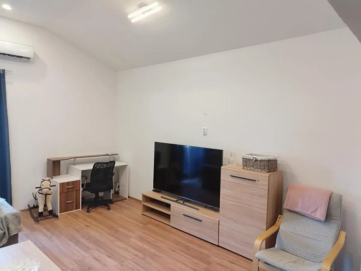 Apartman Tesa Pula Apartment